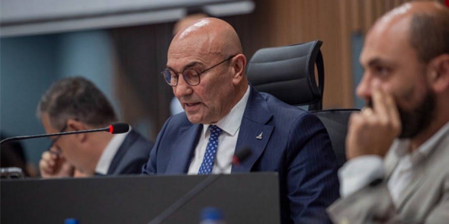 Başkan Soyer Cumhurbaşkanı Erdoğan'a yazdığı mektubu Meclis’te okudu "İzmir hakkını istiyor"