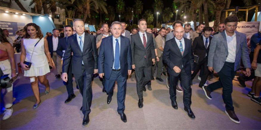 Başkan Soyer'den fuar turu