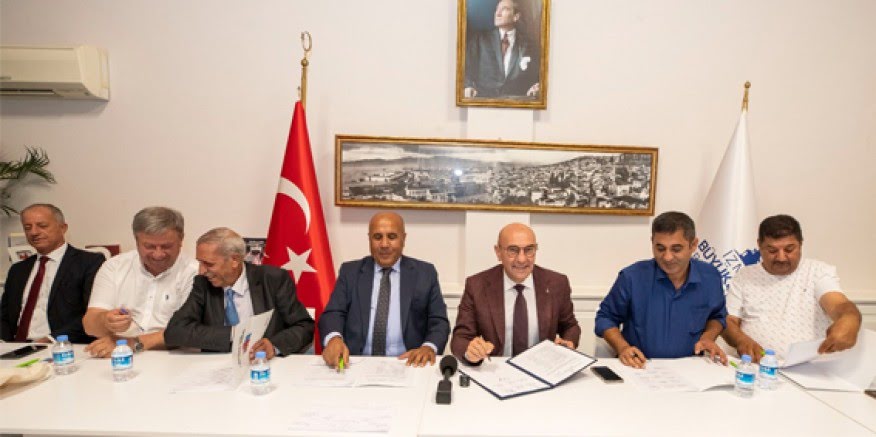 Başkan Soyer, Roman dernekleriyle işbirliği protokolü imzaladı