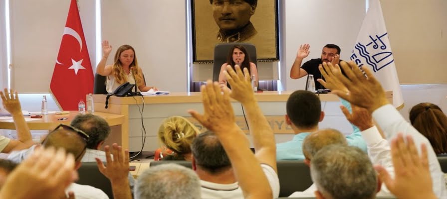 ÇEŞME BELEDİYESİ HAZİRAN AYI MECLİS TOPLANTISI GERÇEKLEŞTİRİLDİ