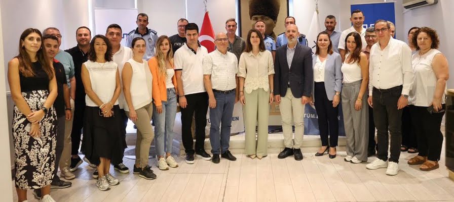 ÇEŞME BELEDİYESİ İLE TÜM BEL-SEN ARASINDA TİS İMZALANDI