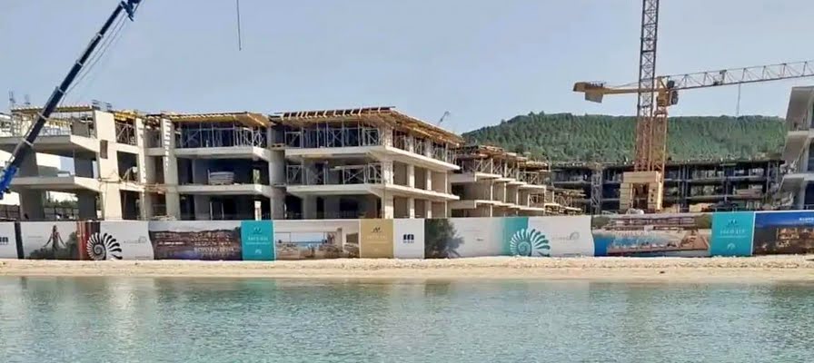 Çeşme Çevre Derneği'nden denize sıfır inşaata tepki