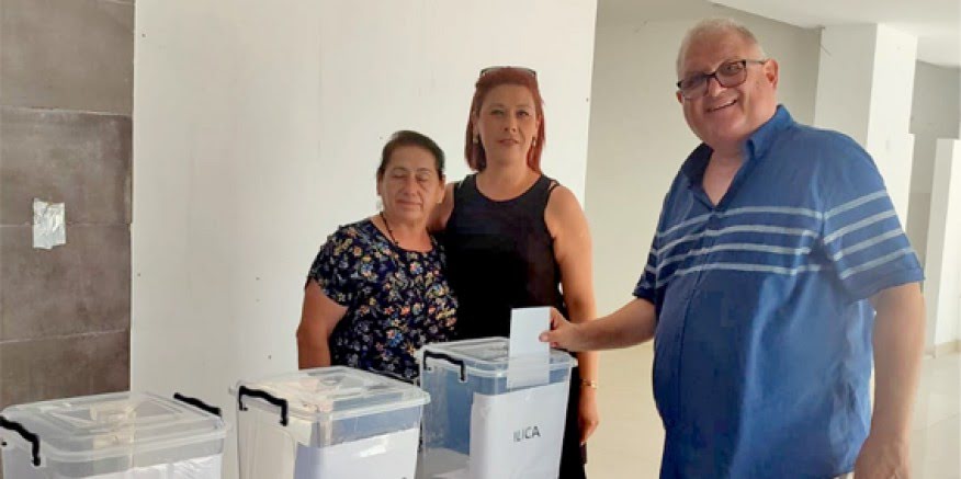 Çeşme CHP'de mahalle delegeleri seçimleri başladı