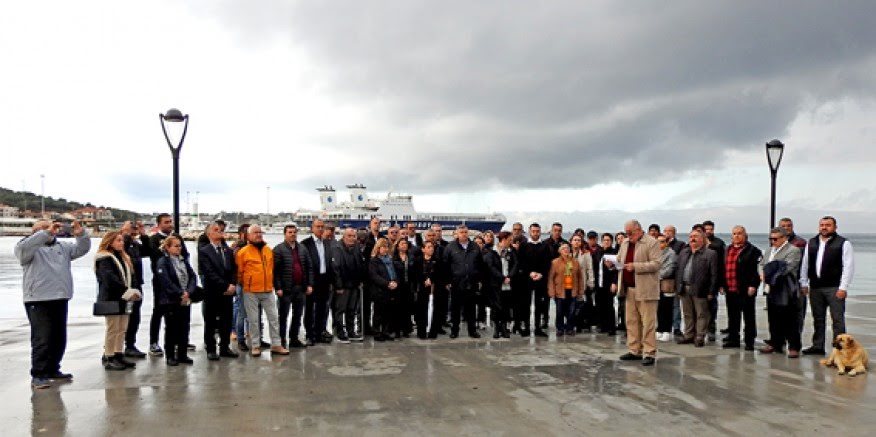 Çeşme CHP'den teröre karşı "Artık yeter" basın açıklaması