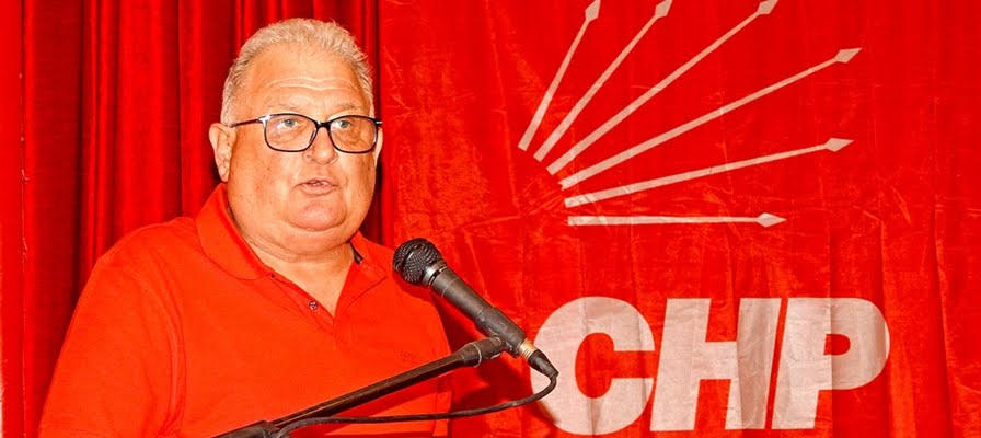 Çeşme CHP, "Doğruyu haykıran gazetecilerin varlığı gelecek adına umutları diri tutmaktadır"