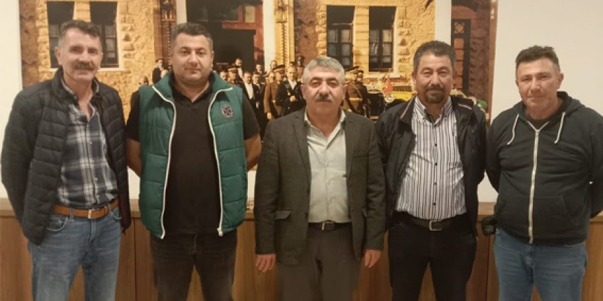 Çeşme Çorumlular Derneği yönetimi yenilendi