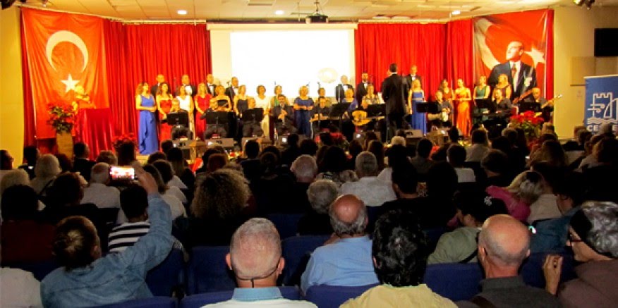 Çeşme'de, "100. Yıl Konseri"nde sanat müziği rüzgarı