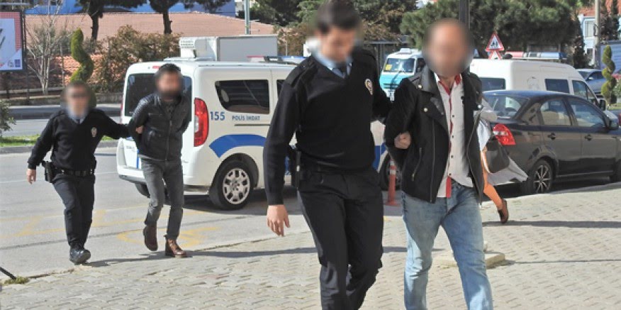 Çeşme'de tefecilik operasyonu