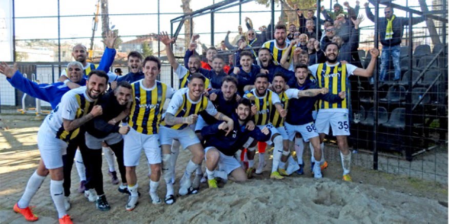Çeşme'de yerel derbinin galibi Alaçatıspor