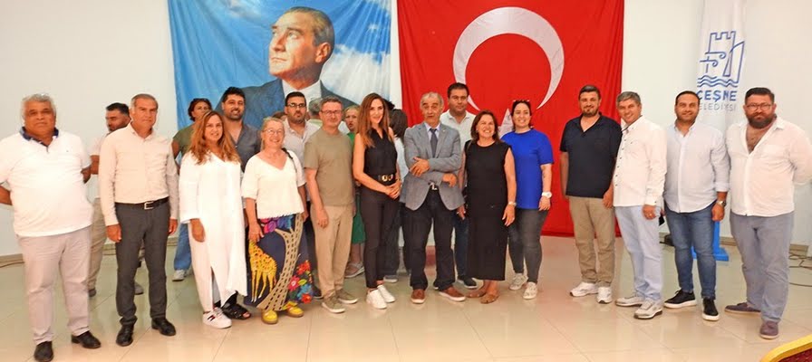Çeşme Kent Konseyi süratle organize oluyor