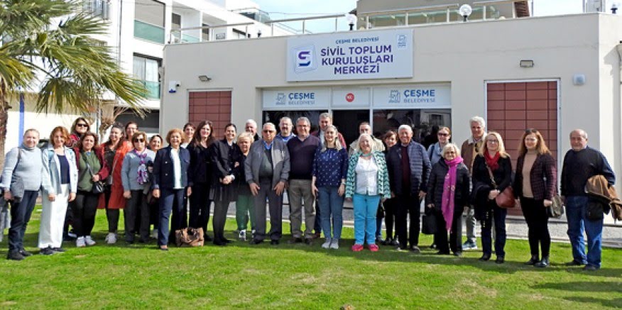 Çeşme Kültür ve Sanat Derneği'nde Arda Gönül güven tazeledi