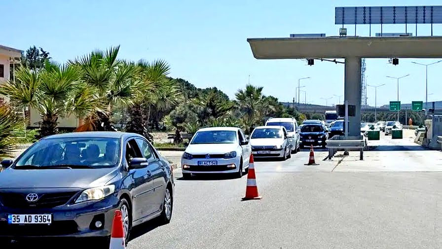 Çeşme Ve Alaçatı'ya yılbaşı tatilinde 24 bin 749 araç girişi