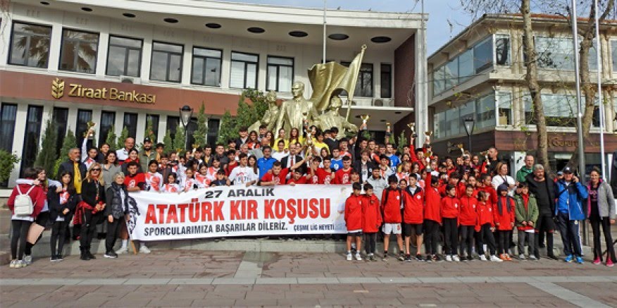 Çeşmeli öğrenciler "Atatürk Kır Koşusu"nda yarıştılar