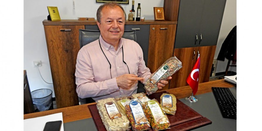 ÇEŞTUR, Karakılçık unundan makarna üretti