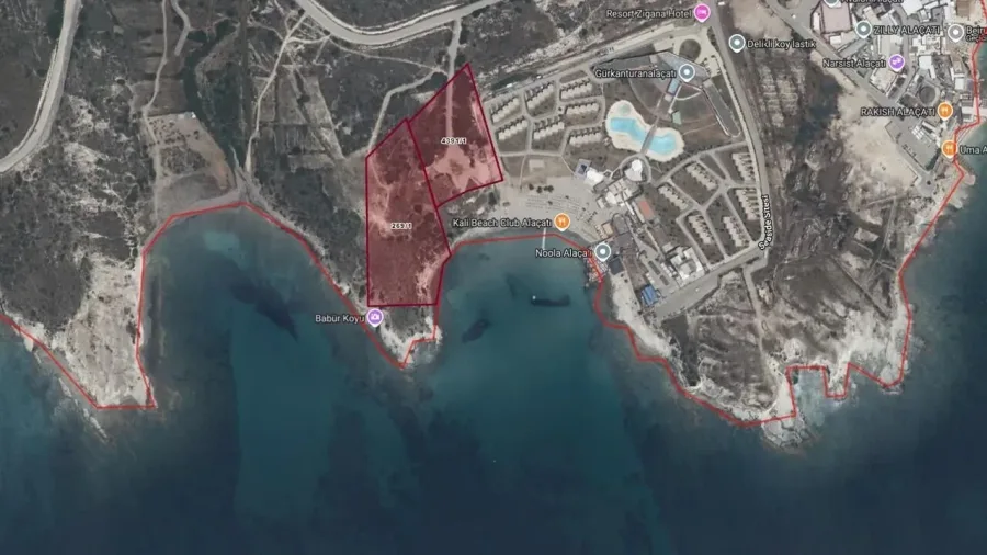 ALAÇATI’DA DENİZE SIFIR HAZİNE ARAZİLERİNE 1,3 MİLYAR LİRALIK TEKLİF: ÇEŞÇEP’TEN TEPKİ