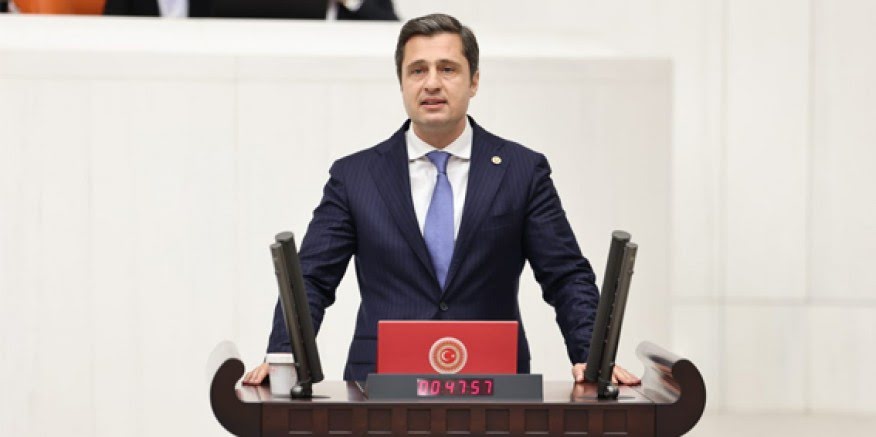 CHP’Lİ YÜCEL: “EMEKLİLER, İKİNCİ EMEKLİLİK DEĞİL MAAŞLARININ ARTMASINI İSTİYOR!??