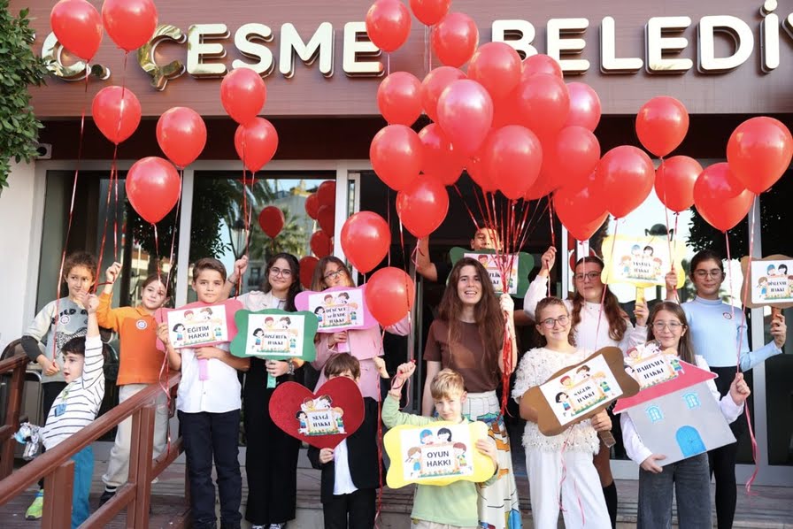 Çeşme Belediyesi Meclis Salonu’nda 1. Çocuk Hakları Çalıştayı gerçekleştirildi