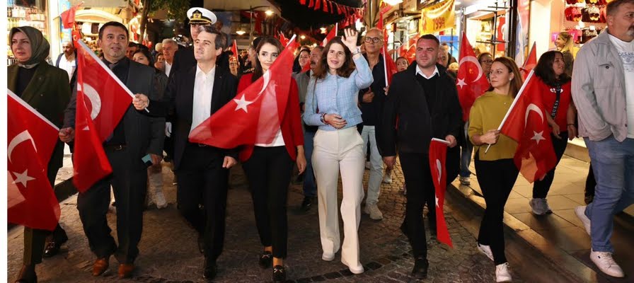Denizli: “Cumhuriyet’imiz ilelebet yaşayacaktır??