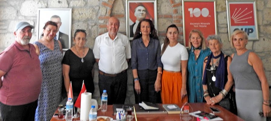 DİSK Emekli-Sen'den Çeşme CHP Kadın Kolları'na nezaket ziyareti