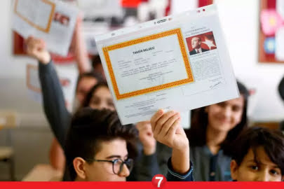 İlkokullarda artık karne verilmeyecek