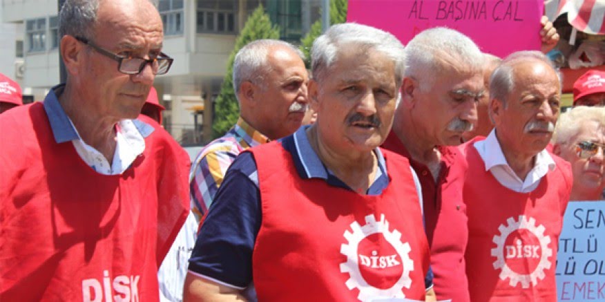 Emeklilerden ikramiye tepkisi: Aklımızla dalga geçiyorlar