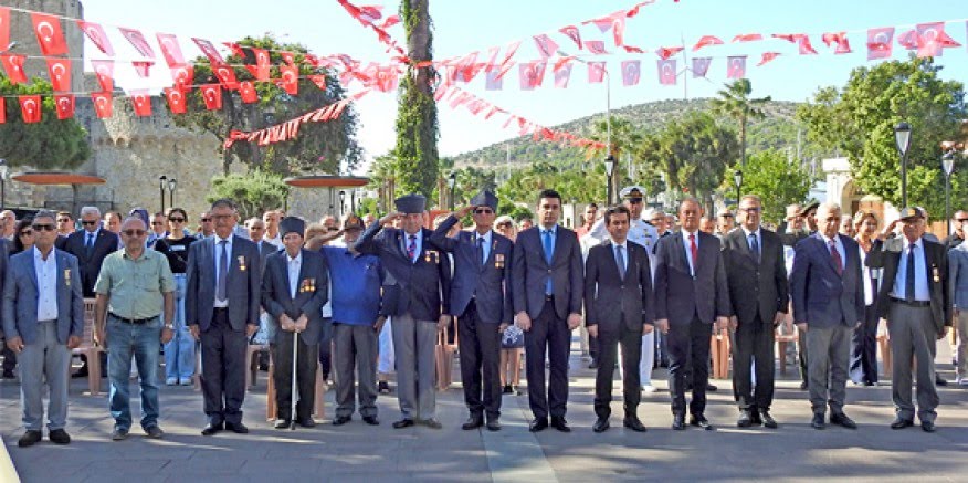 Gaziler Günü Çeşme'de törenle kutlandı