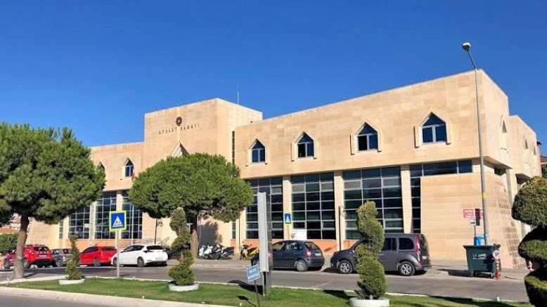 Çeşme Adliyesi’ne 15 Zabıt Kâtibi Alınacak