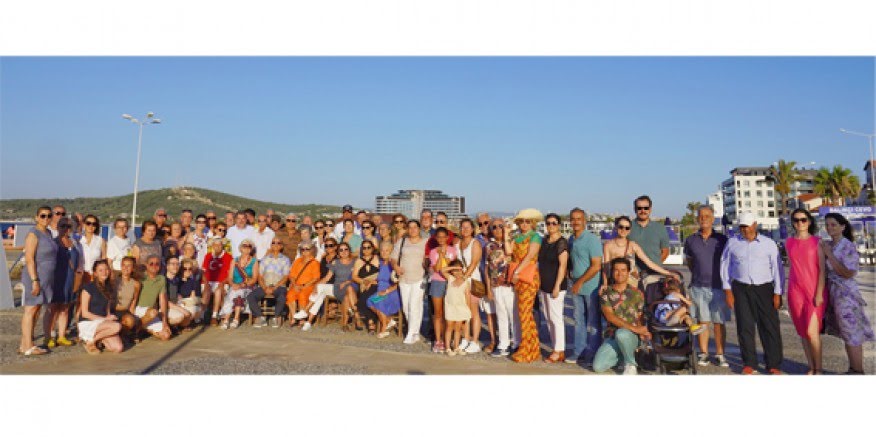 Ilıca'da 74 yıllık geleneksel bayramlaşma