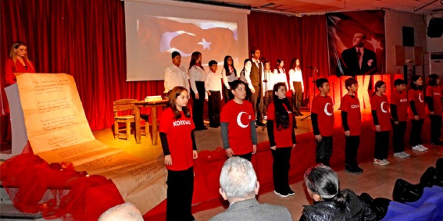 İstiklal Marşı'nın kabulünün 103 yılı Çeşme'de törenle kutlandı