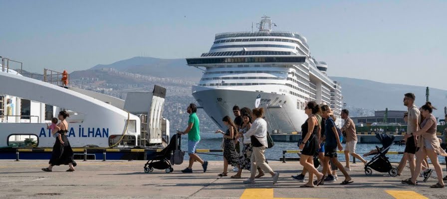 İZDENİZ ve MSC’den İzmir Körfezi’nde turizm iş birliği