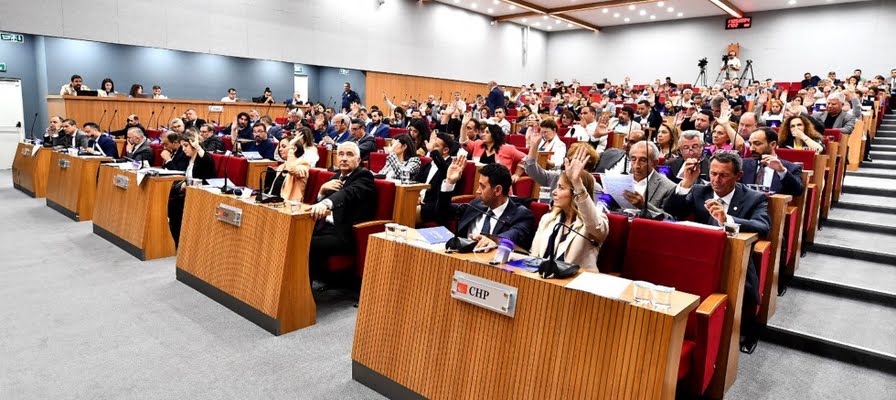 İzmir Büyükşehir Belediyesi ana hizmet binası için plan değişikliği