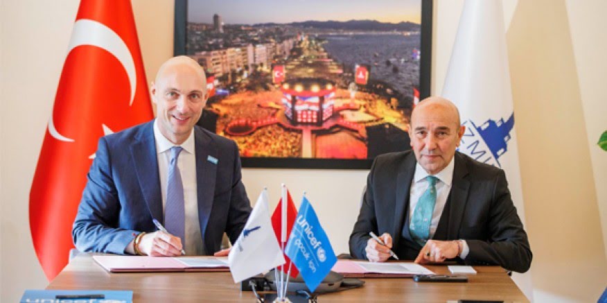 İzmir Büyükşehir Belediyesi çocuk dostu kent için UNICEF ile protokol imzaladı