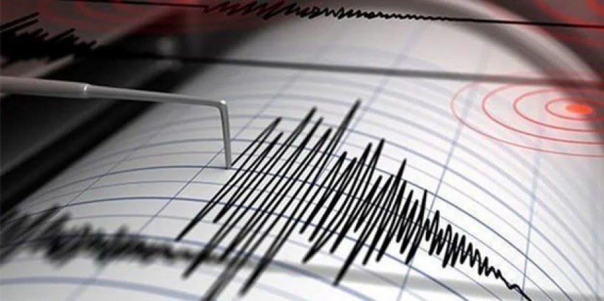 İzmir'de korkutan deprem!