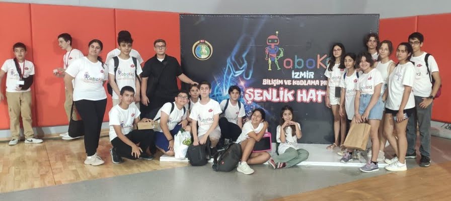 İzmir'de robotik kodlama şenliği!