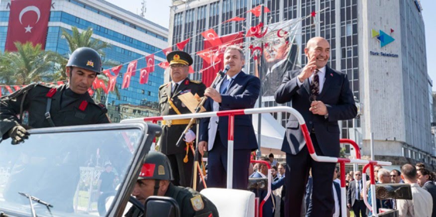 İzmir’de “Zafer?? coşkusu