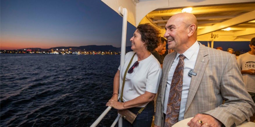 İzmir’in tarihi “Körfez Turu?? ile denizden keşfediliyor