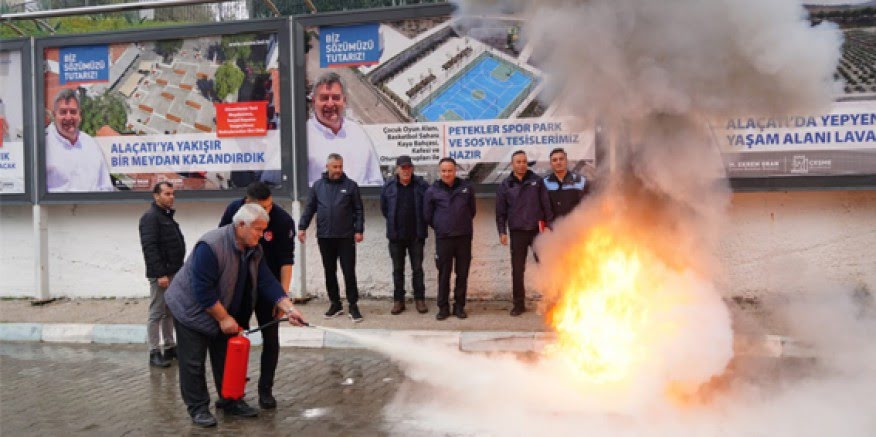 İzmir İtfaiyesi’nden Zabıta personeline   yangın güvenlik eğitimi verildi
