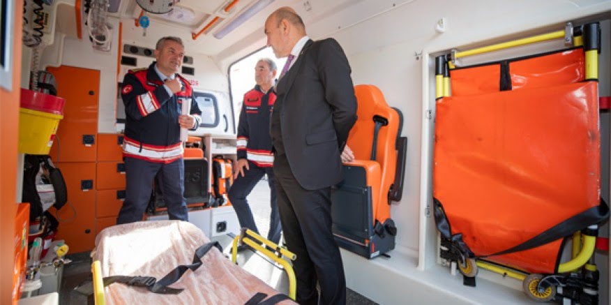 İzmir itfaiyesinin özel donanımlı ambulansları hayat kurtaracak
