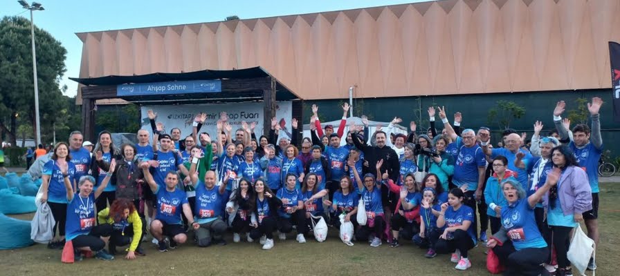 İzmir Maratonu'nda ÇYDD İzmir Şubesi, Koşu ve Bağışta Zirvede!