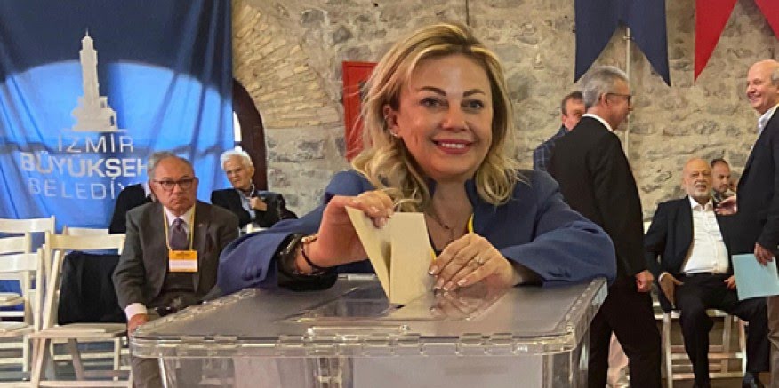 İZMİRLİ GAZETECİLER YENİDEN ‘GAPPİ’ DEDİ