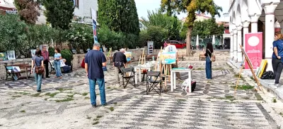 Çeşme’nin tarihi dokusu dokuz sanatçının tuvalinde hayat buldu