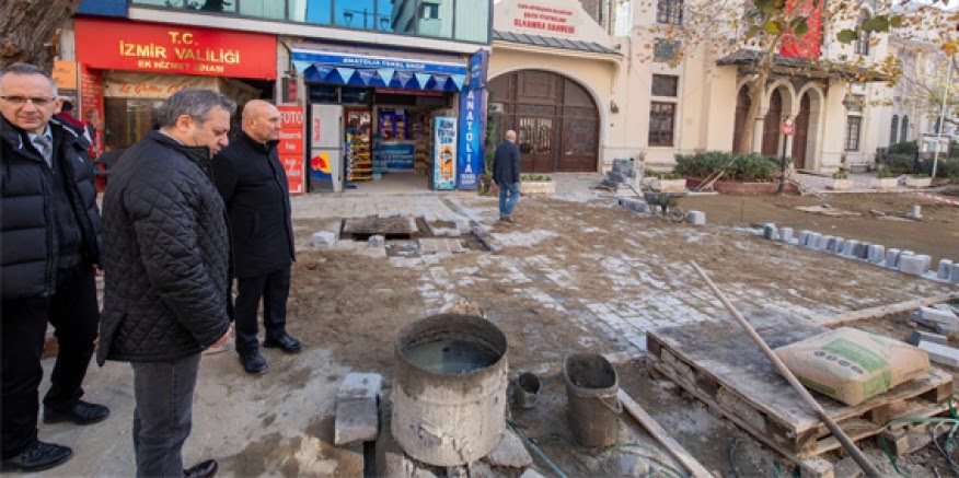 Kemeraltı’nın ana caddeleri göz kamaştıracak