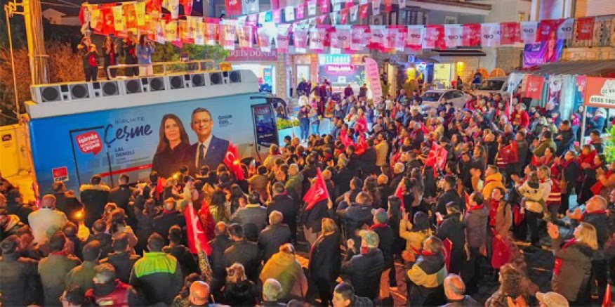 Lal Denizli, "Çeşme'ye kadın elinin değme zamanı geldi"