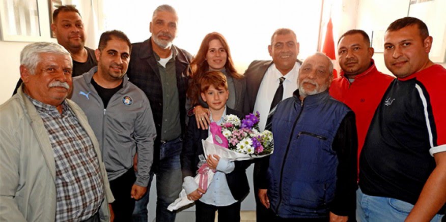 Lal Denizli, "Ötekileştirici, ayrıştırıcı zihniyete karşıyım"