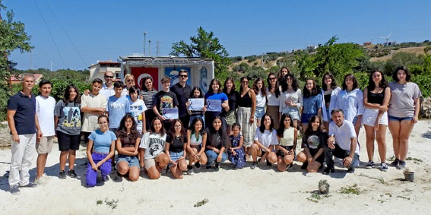 LGS'de büyük başarı gösteren Çeşmeli 46 öğrenci ve velileri kahvaltıda ağırlandı