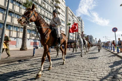 DOKUZ EYLÜL KUTLU OLSUN