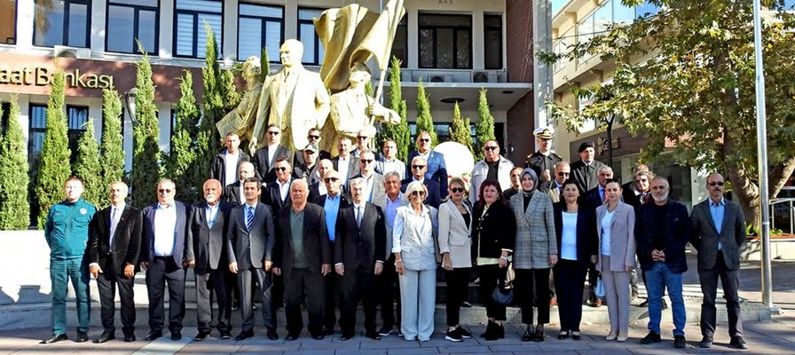 Muhtarlar Günü Çeşme'de kutlandı