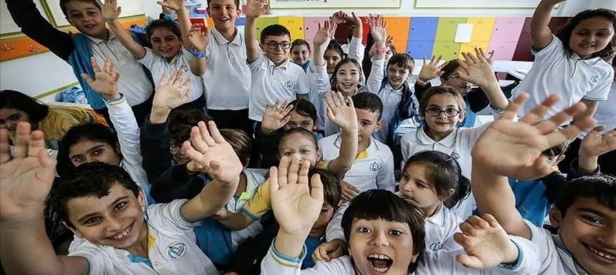 Öğrencilerin Yaz Tatili Erkene Alındı