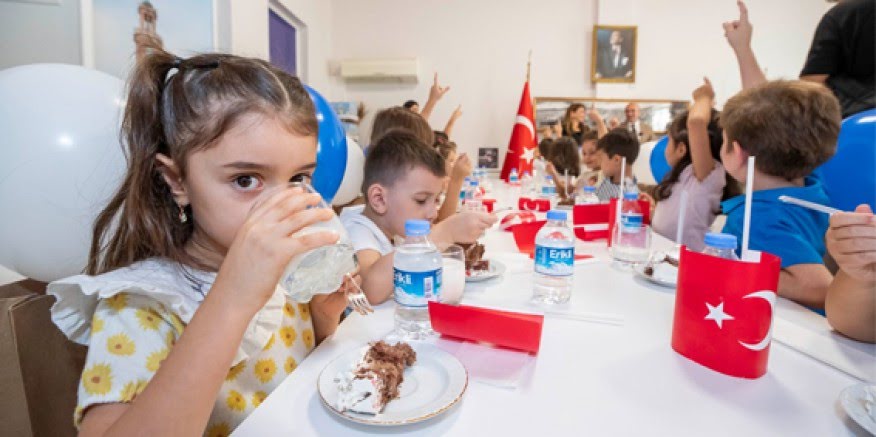 Soyer: “500 bin çocuk Süt Kuzusu ile büyüdü??