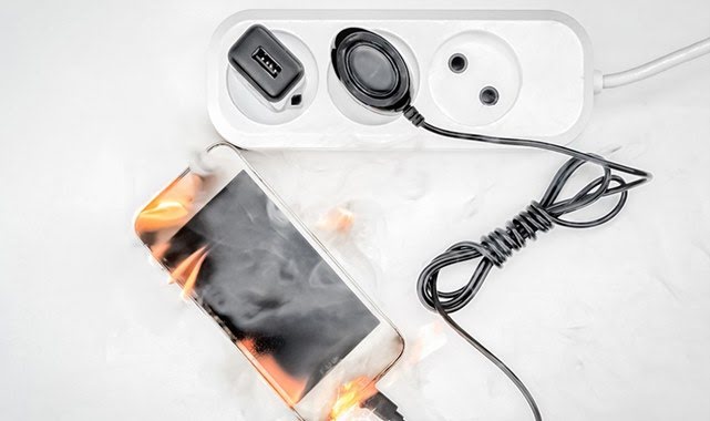 Telefonu gece boyunca şarjda bırakmak yangın riski taşıyor!
